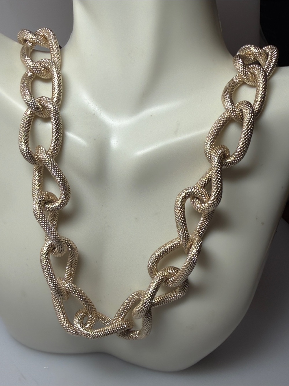 Made in Germany Textured Gold Link Chain Necklace for Women